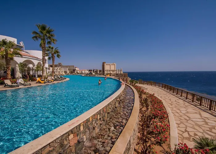 Reef Oasis Blue Bay Resort & Spa