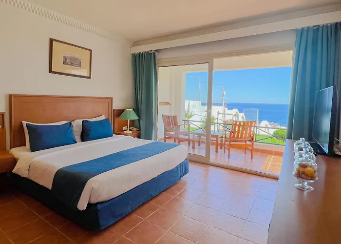 Club Reef Resort & Spa