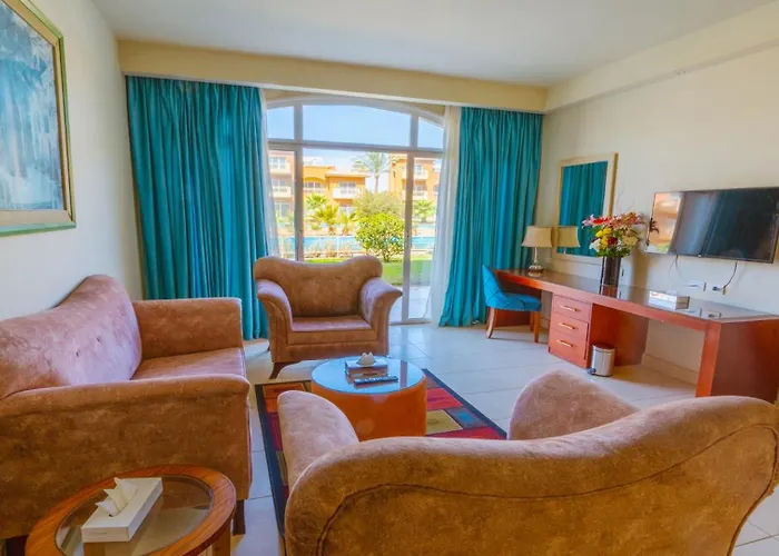 Parrotel Lagoon Waterpark Resort