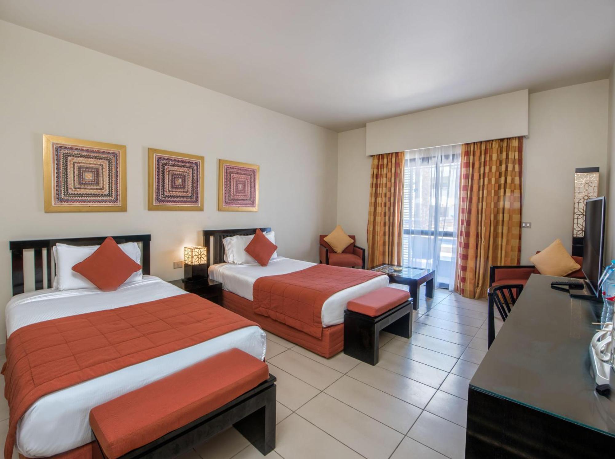 Superior Twin Room with Garden View