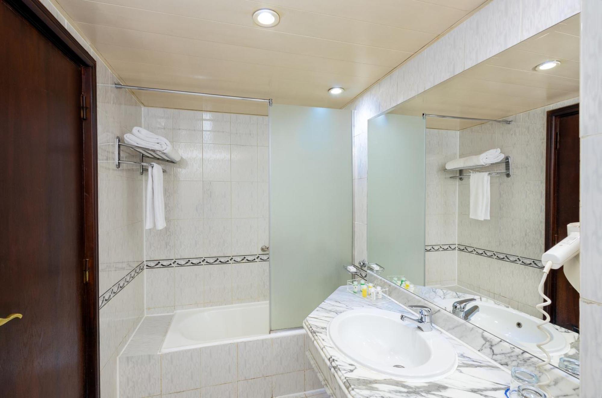 Double or Twin Room with Pool View