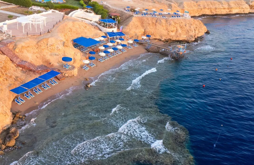 Club Reef Resort & Spa-1