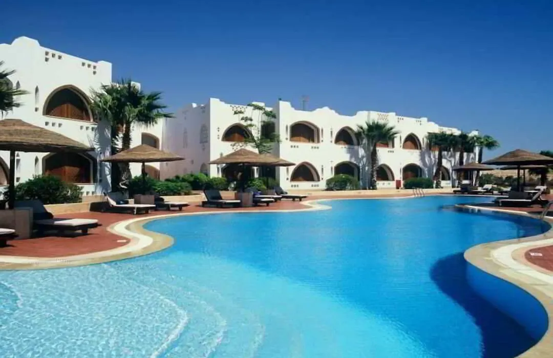 Domina Oasis Hotel & Resort-1