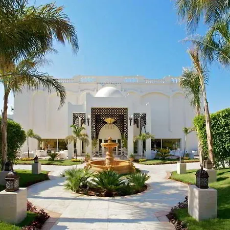 Le Royale Collection Luxury Resort-2