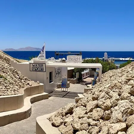 Azure Retreat - Private Luxury Sea View Apartment-2