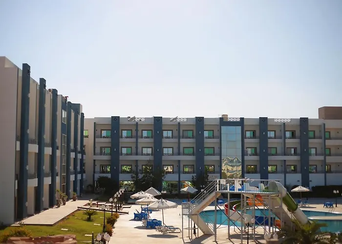 Tolip Sharm Spa And Aqua Park