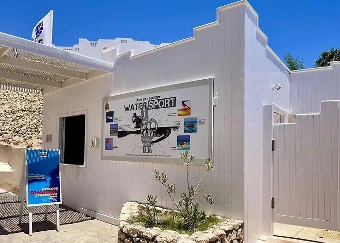 ℂoral Bay Dream - Luxury Sunset Sea View Apartment