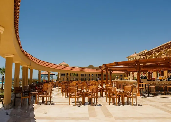 Готель Charmillion Gardens Aquapark Шарм-еш-Шейх, Єгипет